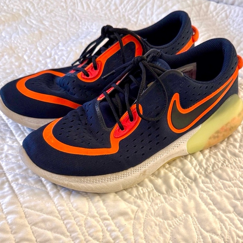 Nike Joyride Dual Running Size 8.5 Navy/Orange